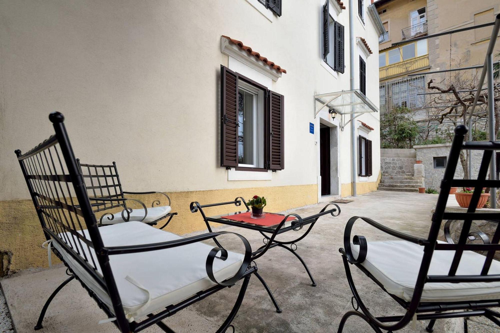 Apartment Opatija Lavanda Eksteriør bilde